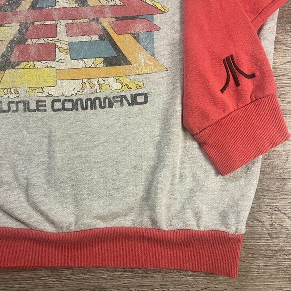 Vintage Retro Y2K Gray Red Atari Missile Command by JunkFood Sweatshirt Sz Small - Picture 2 of 6